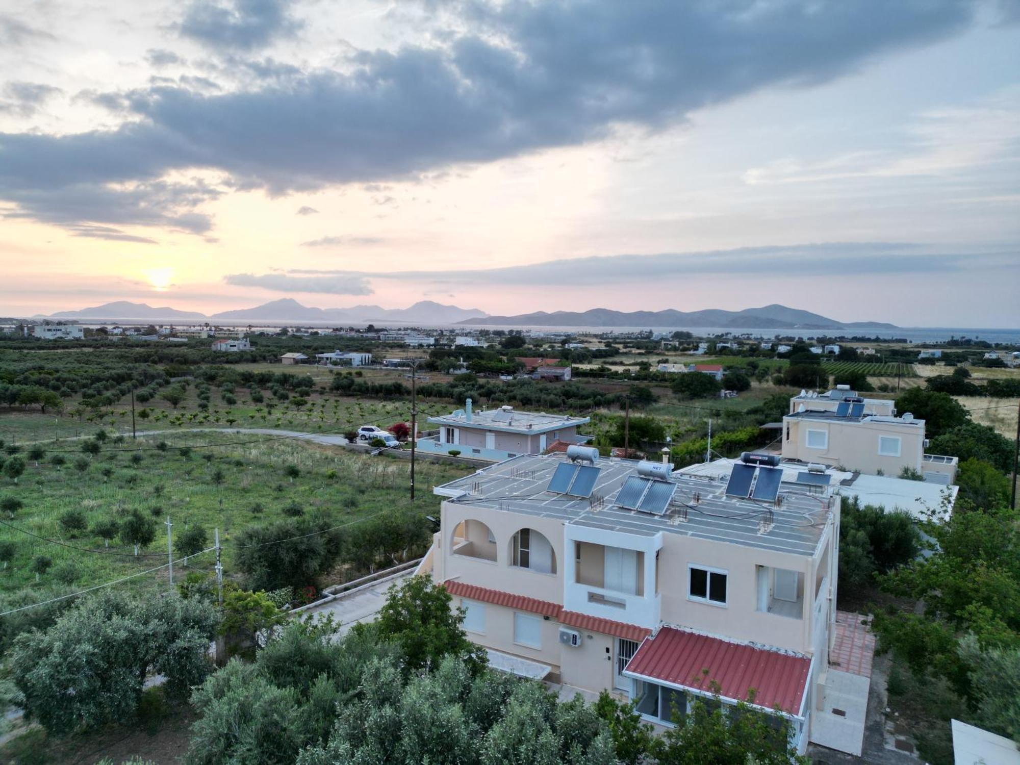 Family Friendly Apartment, In Nature, With Yard "5" Zipárion Exterior foto